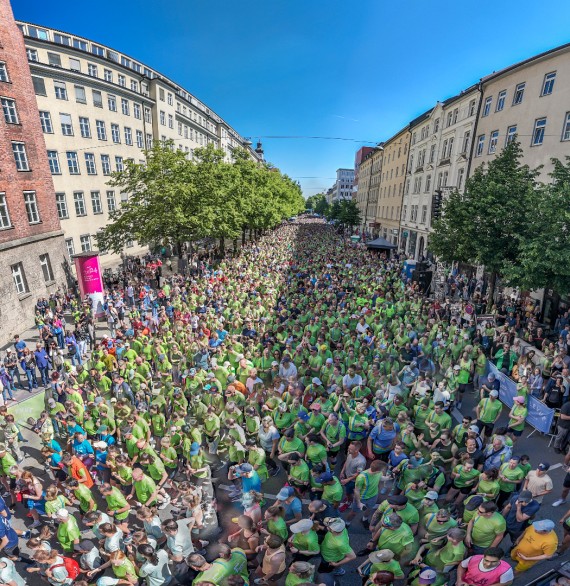 Material zum Download (Foto: Arif Haidary)